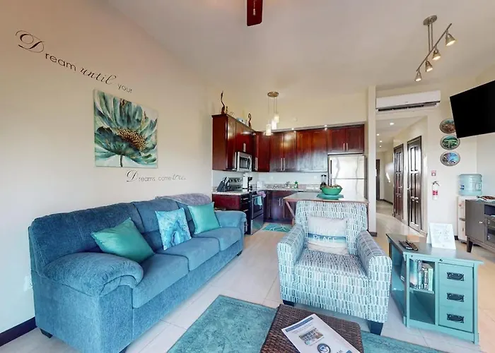 Oceanfront With Pool Gorgeous Ocean Views Wifi & Partial Ac * San Pedro (Ambergris Caye)